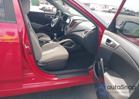 2013 Hyundai Veloster Base W/Gray from USA, damaged, VIN KMHTC6AD7DU145703